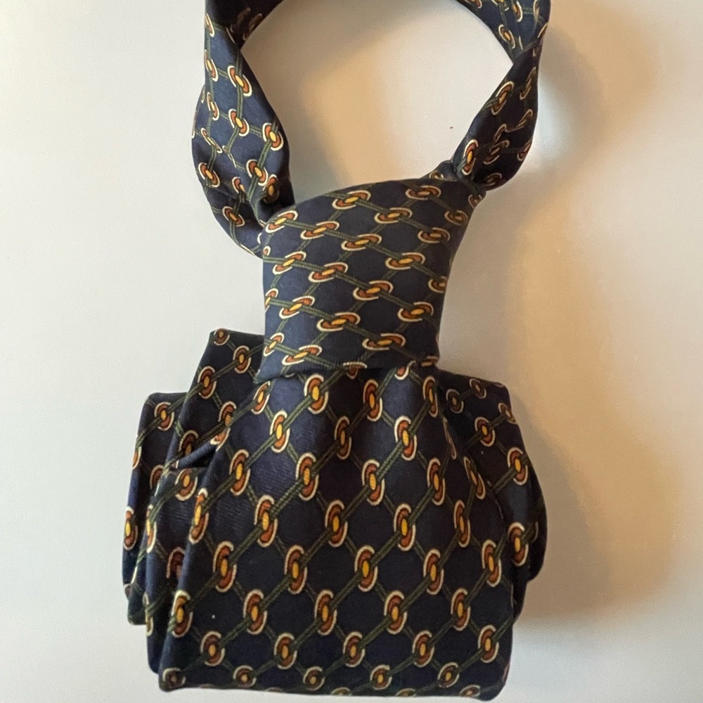 Silk Yves Saint Laurent neck tie